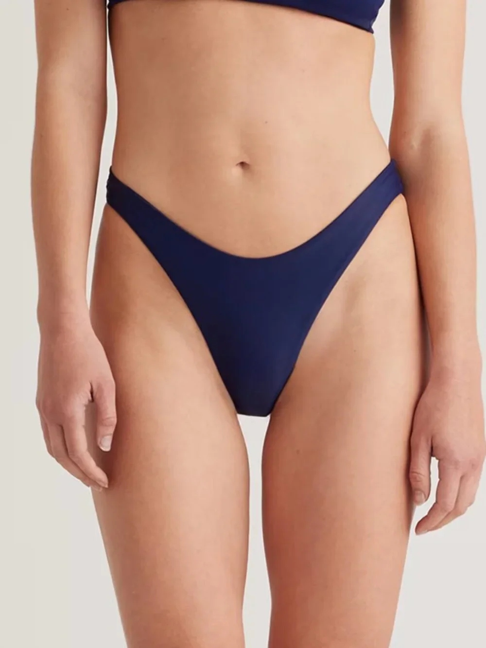 QUINCE Italian Bikini Set V-Neck Top/High Leg Hipster Bottom Navy Blue XS NWT